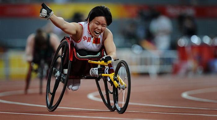 多利松高尔 多利松高尔