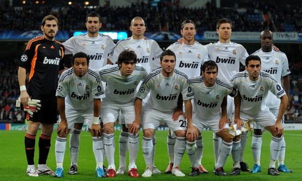 两岸企业进 两岸企业进