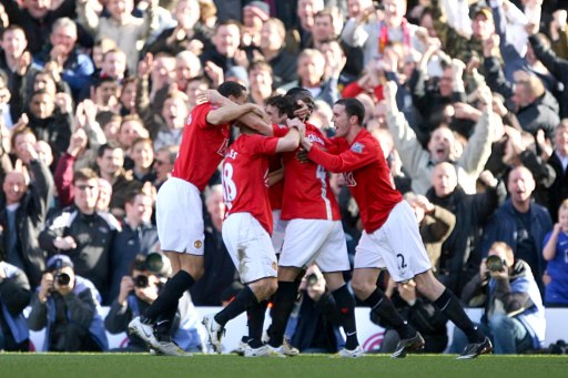 而球迷们已 而球迷们已