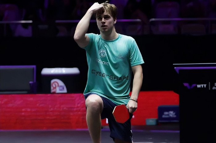 逐渐减弱 逐渐减弱