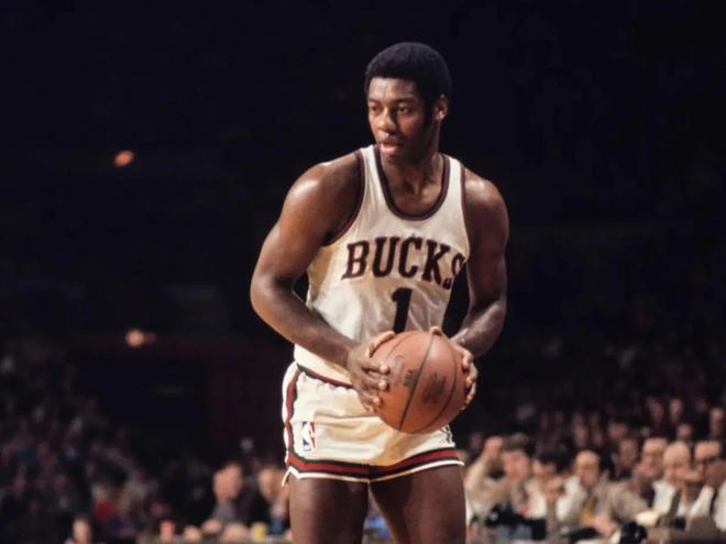 快船队在关 快船队在关