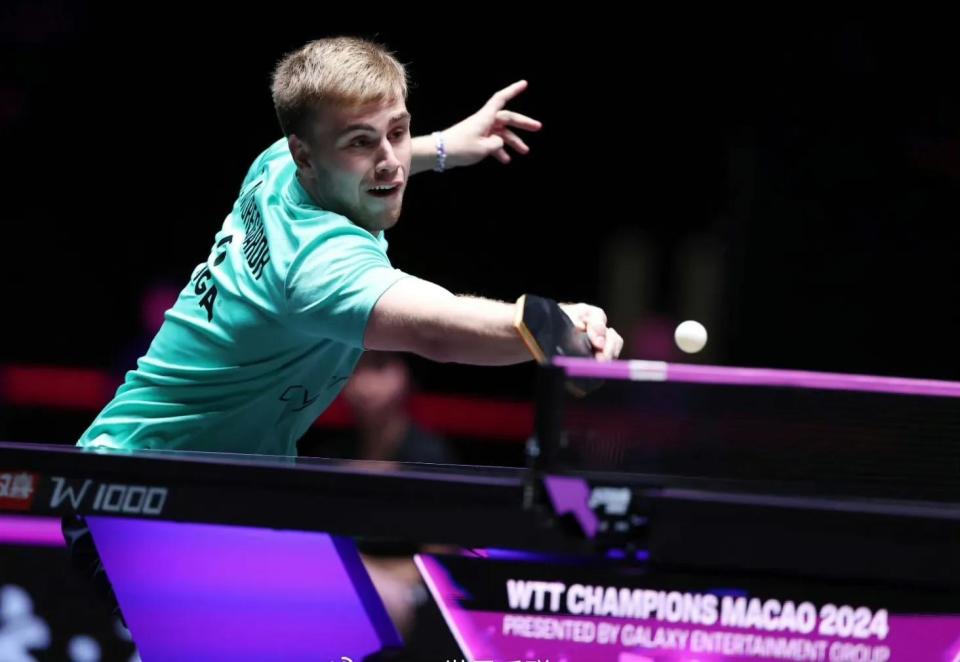 封锁本泽马 封锁本泽马