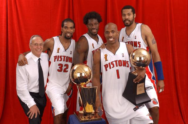 皮亚斯特里 皮亚斯特里